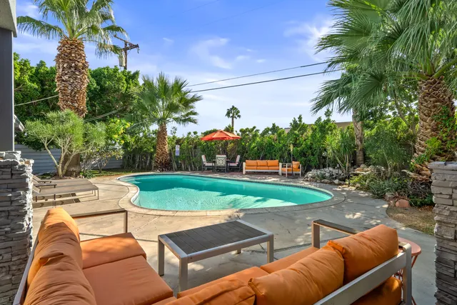 $3,200 | 1950 North Magnolia Road, Palm Springs, CA 92262