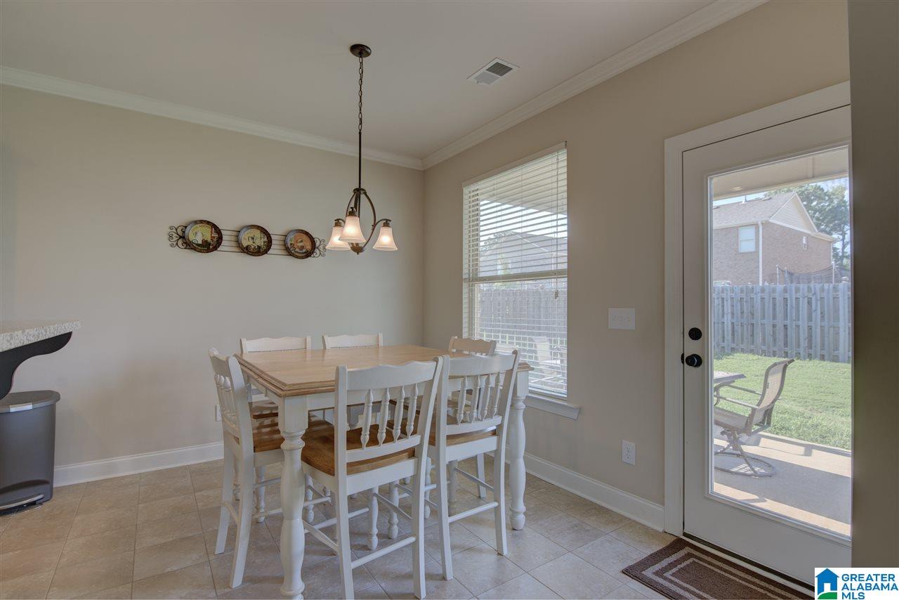 351 Lacey Avenue Alabaster, AL 35114 - Photo 12 of 32