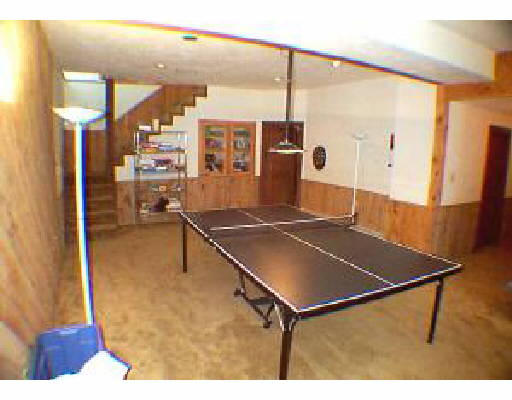 19 Hemlock Road Andover, MA 01810 - Photo 8 of 9 Gallery Image 8