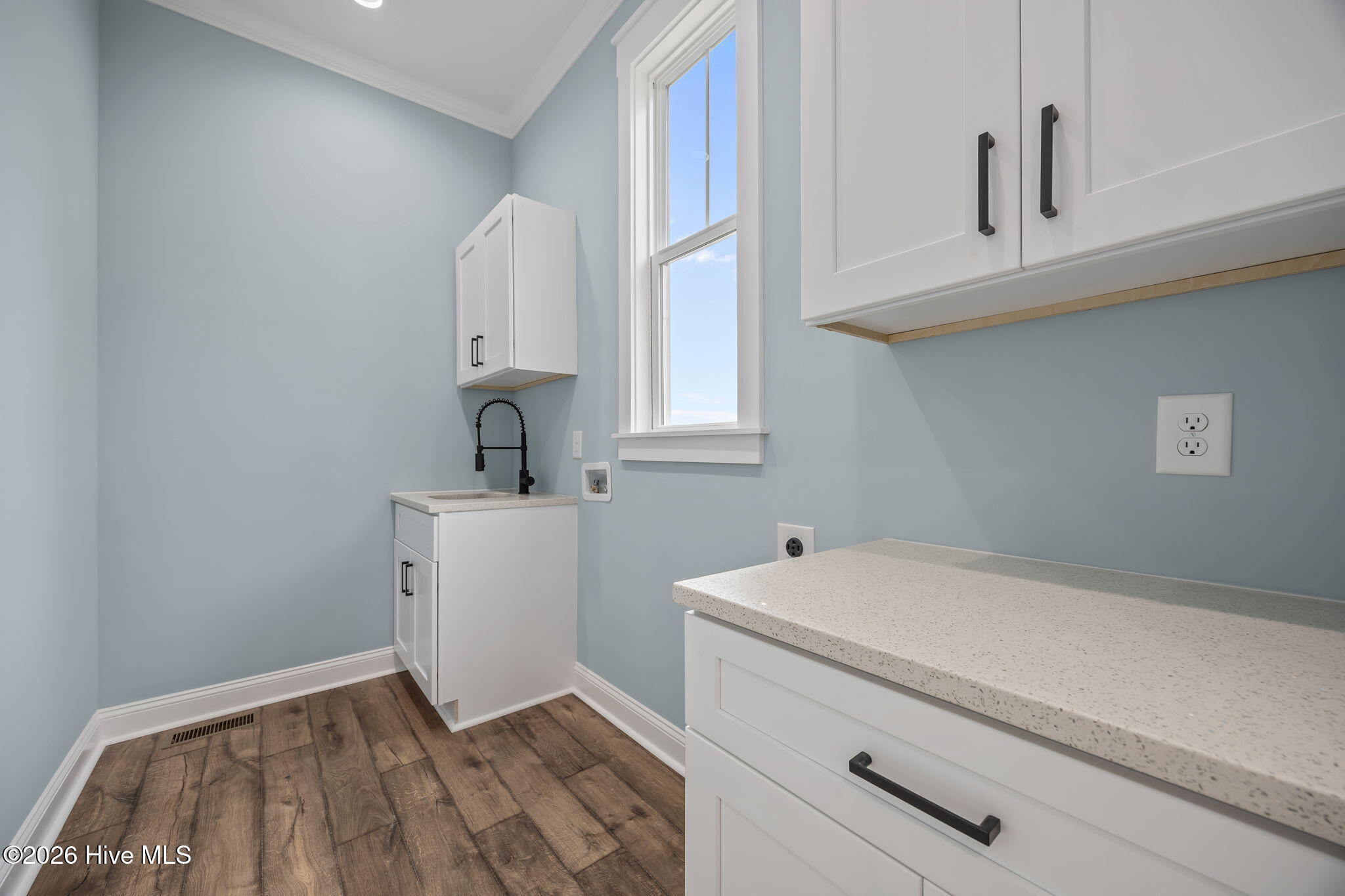 3204 Whichards Beach Road Chocowinity, NC 27817 - Photo 29 of 44 Laundry With Storage And Sink