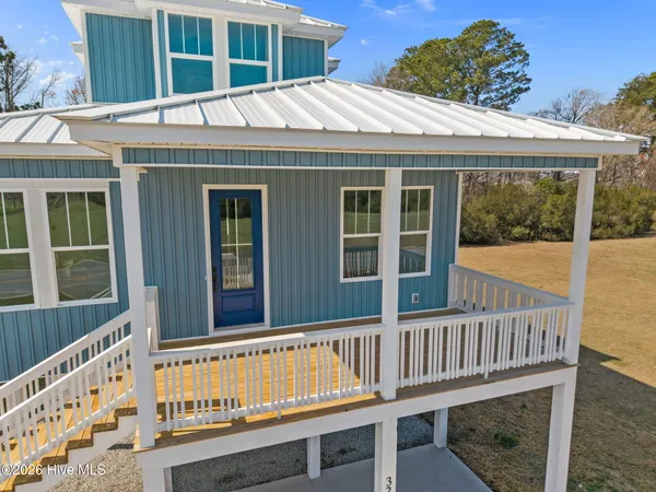 $525,000 | 3204 Whichards Beach Road, Chocowinity, NC 27817