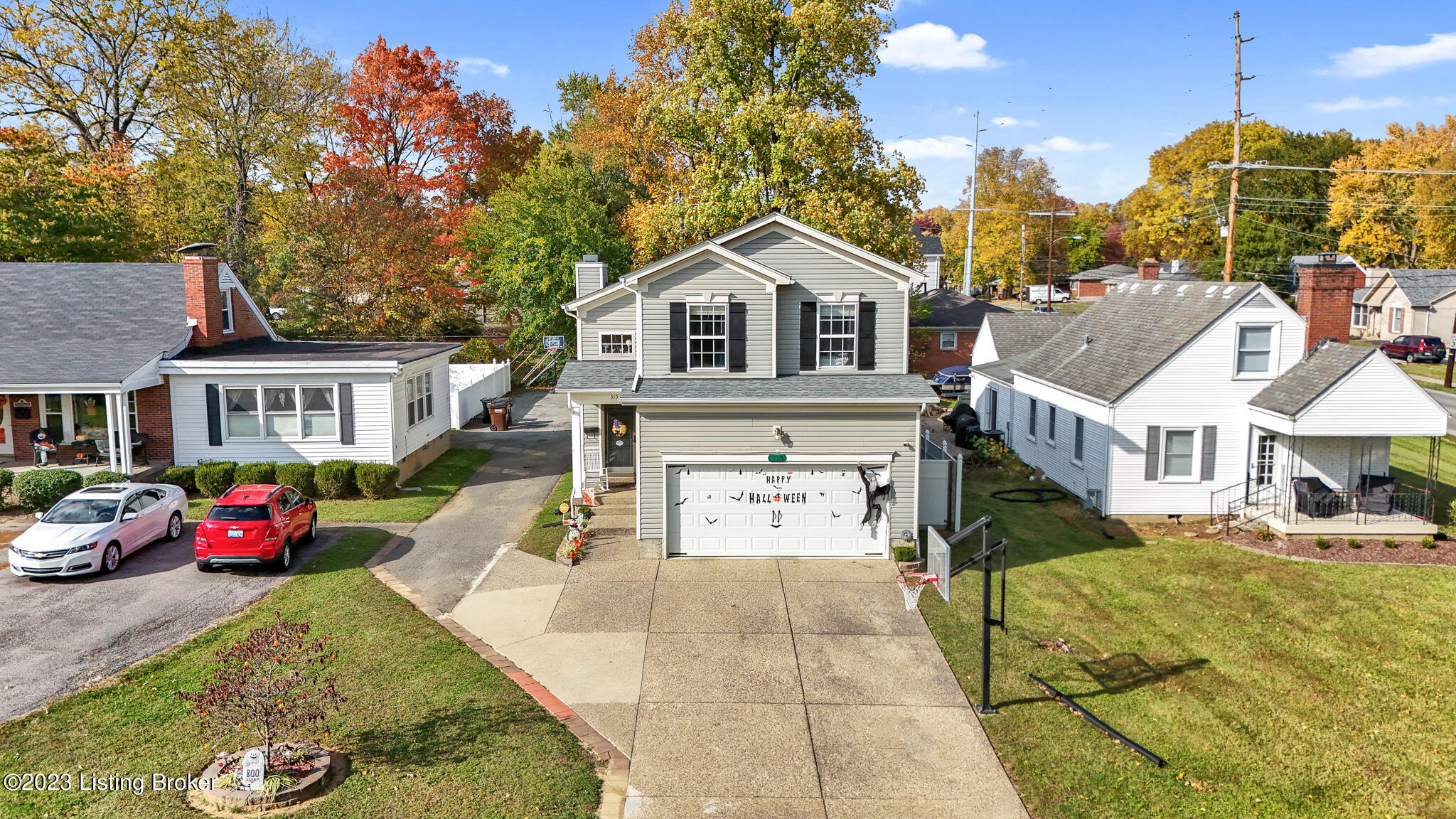 315 Wood Road Lyndon, KY 40222 - Photo 42 of 56 DJI_20231026153656_0064_D