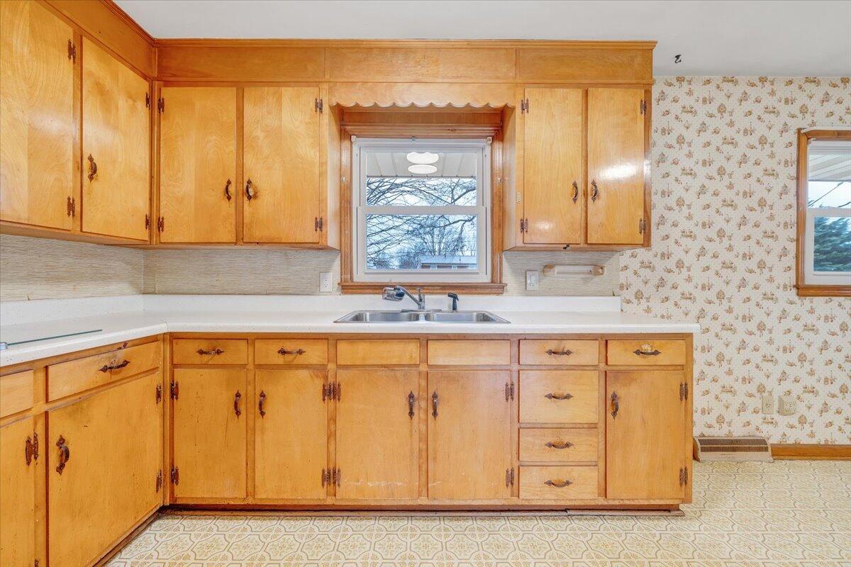 531 Water Oak Road Roanoke, VA 24019 - Photo 12 of 40 12-MIB00800