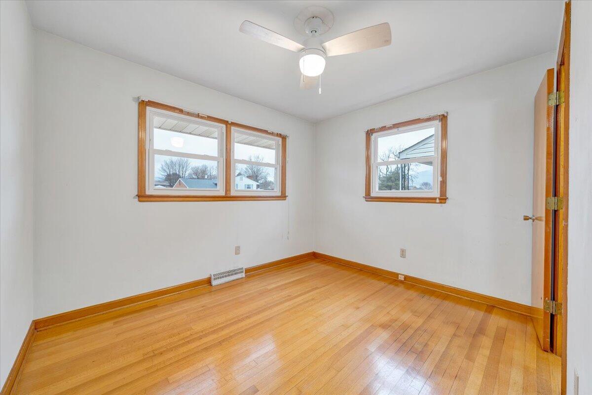 531 Water Oak Road Roanoke, VA 24019 - Photo 21 of 40 21-MIB00830