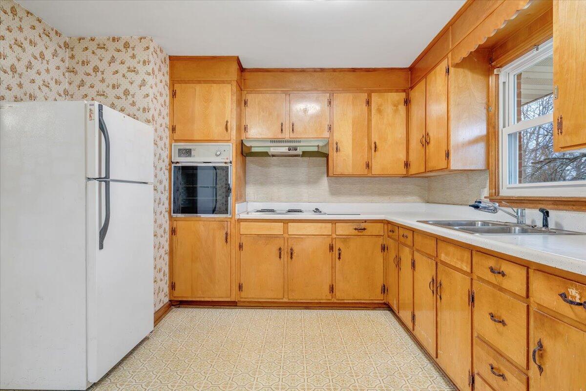 531 Water Oak Road Roanoke, VA 24019 - Photo 10 of 40 10-MIB00794