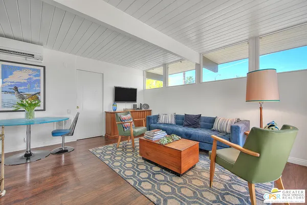 $319,000 | 1111 East Palm Canyon Drive, Unit 225, Palm Springs, CA 92264