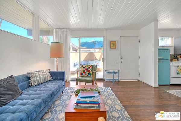 $319,000 | 1111 East Palm Canyon Drive, Unit 225, Palm Springs, CA 92264