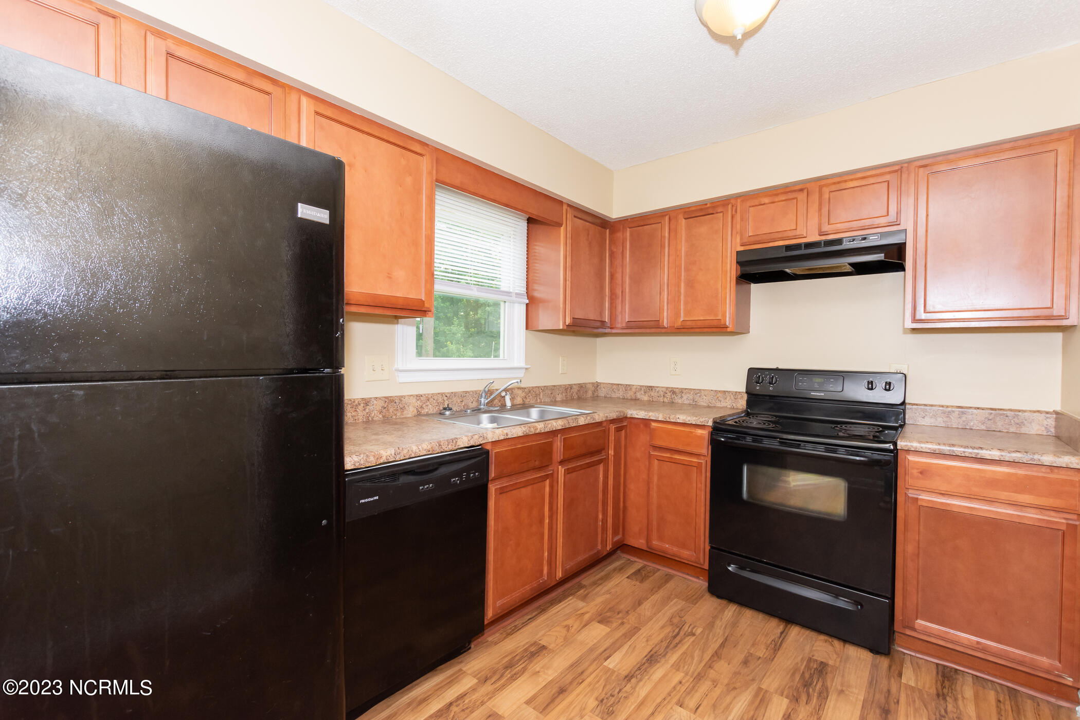 1944 Heather Loop Road Midway Park, NC 28544 - Photo 8 of 28 1944 Heather Loop-8