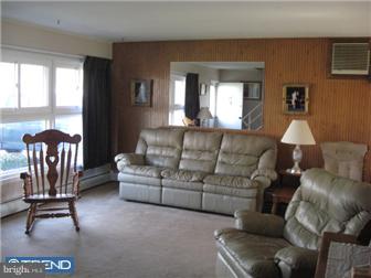 50 Harrow Road Levittown, PA 19056 - Photo 8 of 10 Living Room