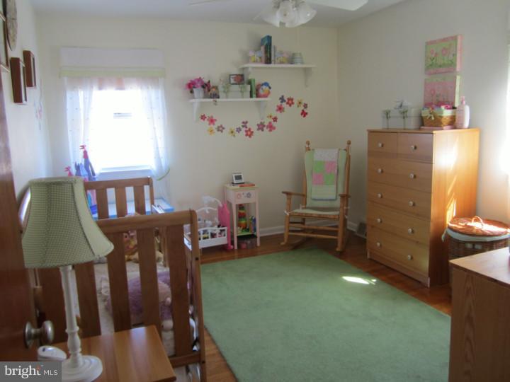 1421 Parklane Road Swarthmore, PA 19081 - Photo 11 of 20