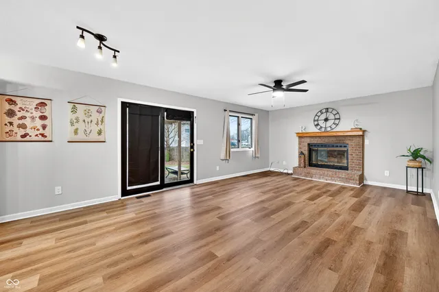 $335,000 | 2865 Fox Ridge Circle, Columbus, IN 47203