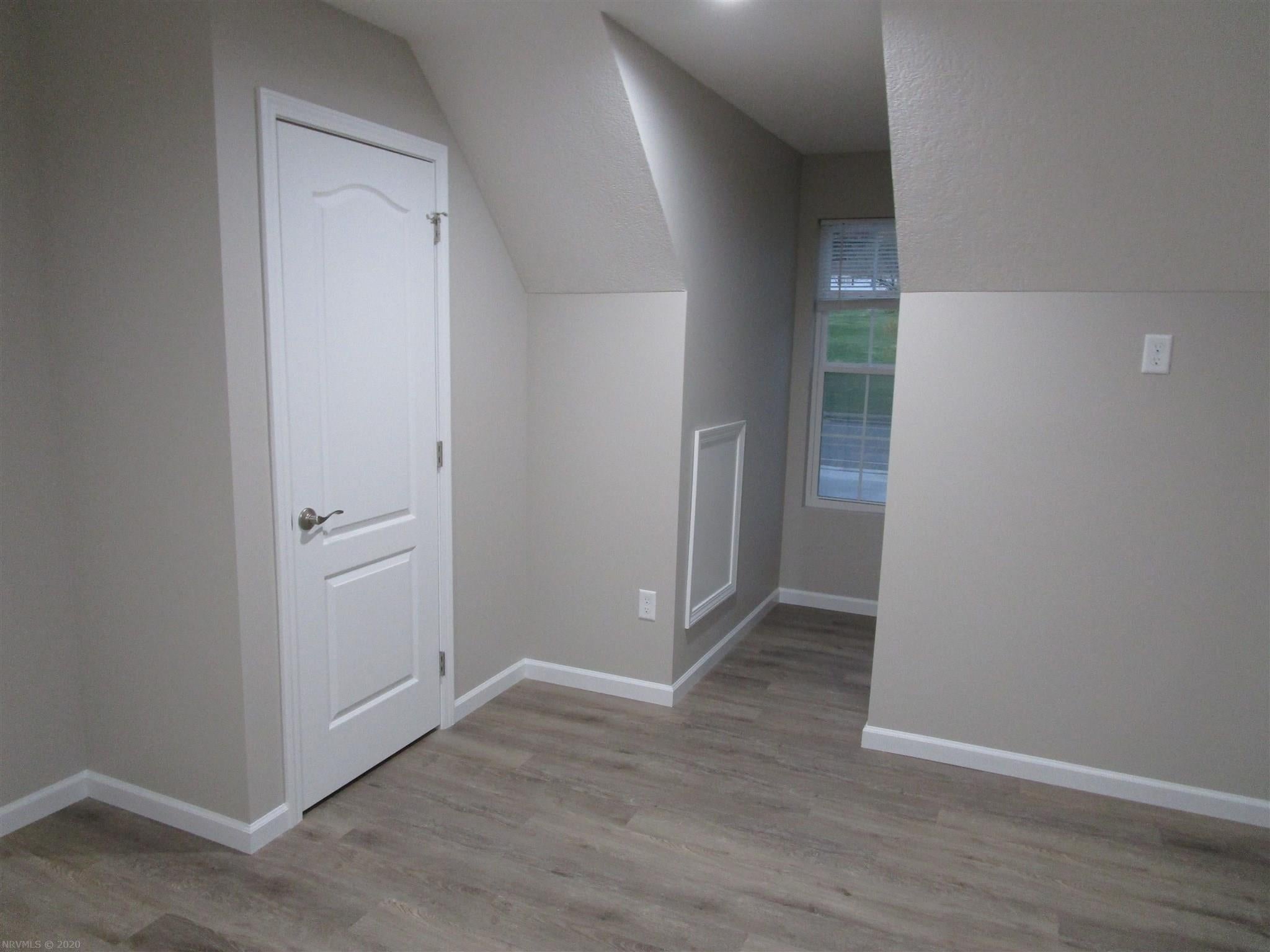 611 Rock Road West Radford, VA 24141 - Photo 32 of 37 Gallery Image 32