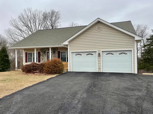 $482,500 | 1625 Morewood Road, Hardy, VA 24101