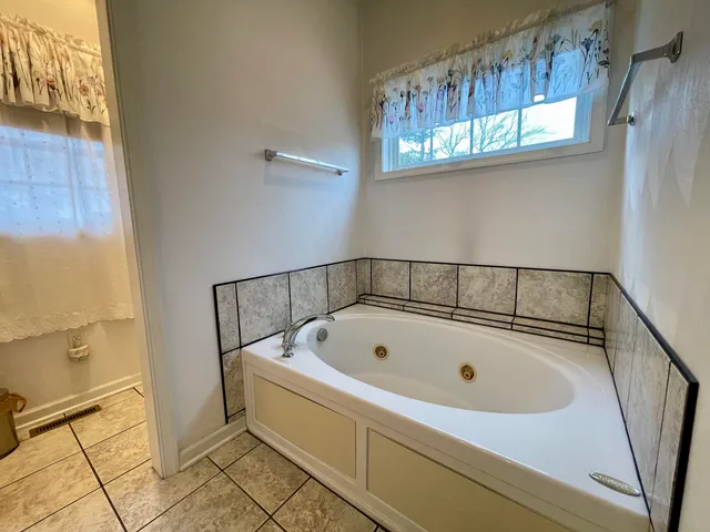 $482,500 | 1625 Morewood Road, Hardy, VA 24101