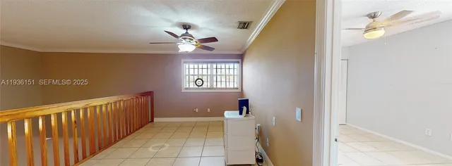 a view of entryway with interior