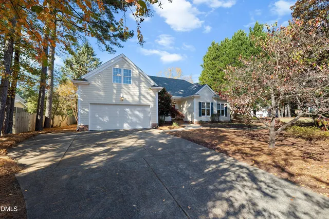 $750,000 | 2300 Walden Creek Drive, Apex, NC 27523