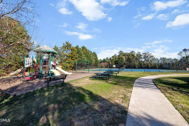 $750,000 | 2300 Walden Creek Drive, Apex, NC 27523