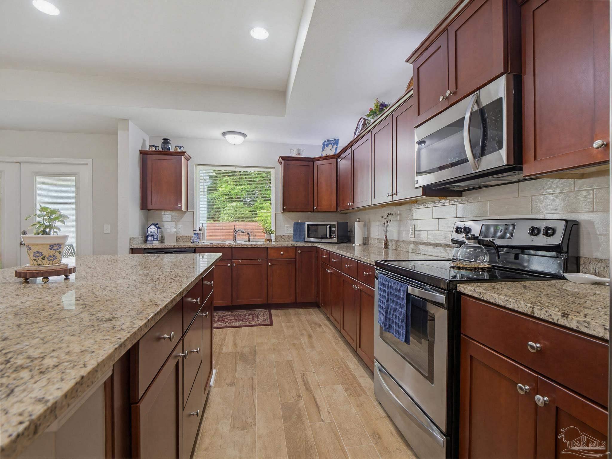 6097 Autumn Pines Circle Pace, FL 32571 - Photo 20 of 55