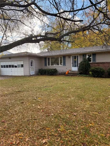 $139,900 | 221 Rockway Drive, Greece, NY 14612