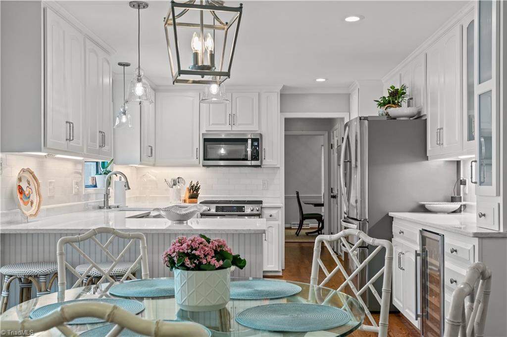 3300 Round Hill Road Greensboro, NC 27408 - Photo 13 of 48