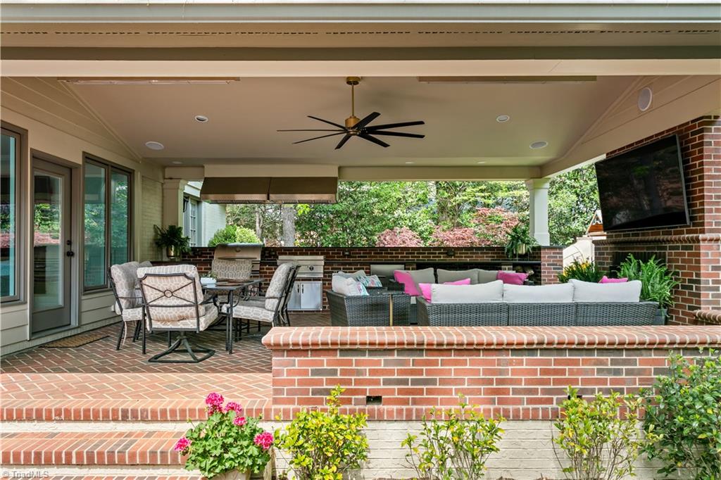 3300 Round Hill Road Greensboro, NC 27408 - Photo 39 of 48