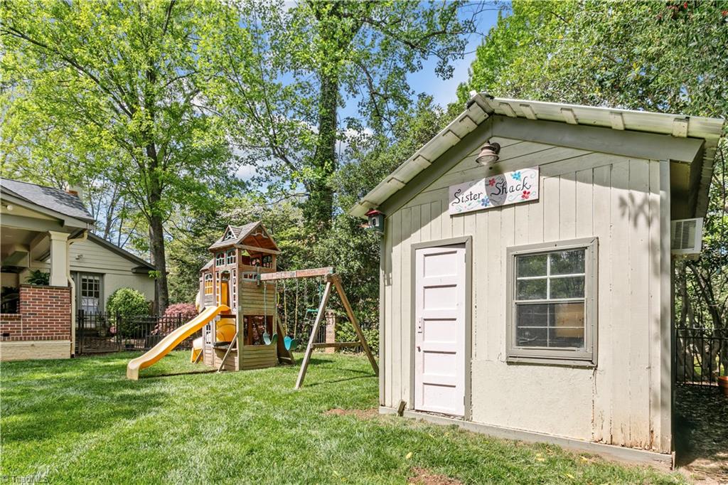 3300 Round Hill Road Greensboro, NC 27408 - Photo 46 of 48