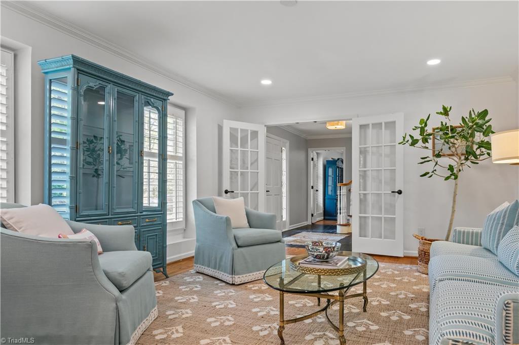 3300 Round Hill Road Greensboro, NC 27408 - Photo 7 of 48