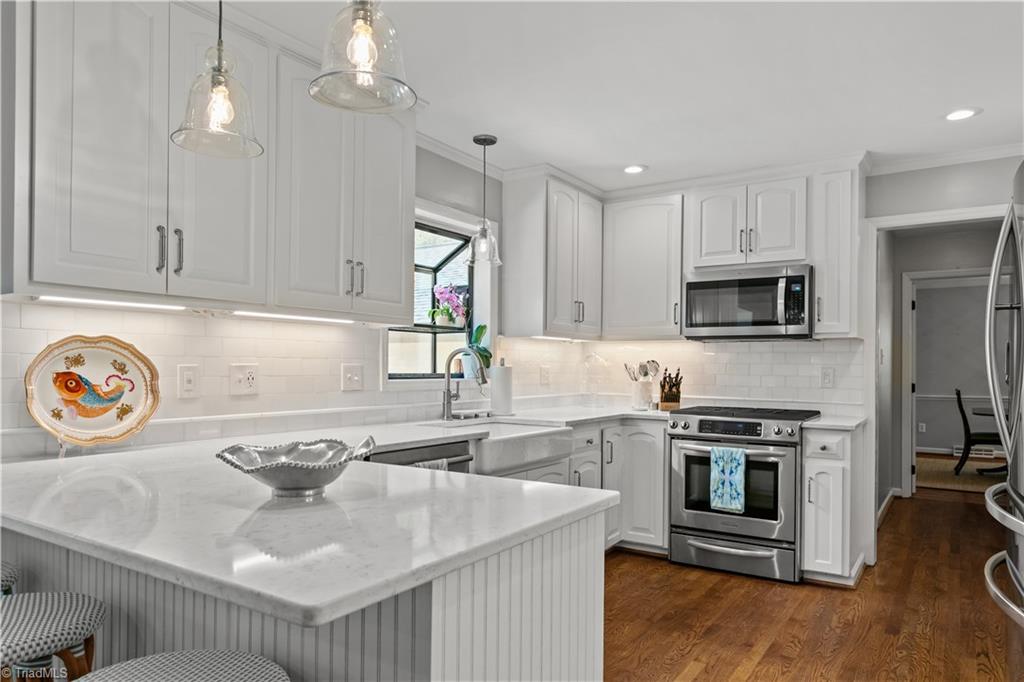 3300 Round Hill Road Greensboro, NC 27408 - Photo 10 of 48