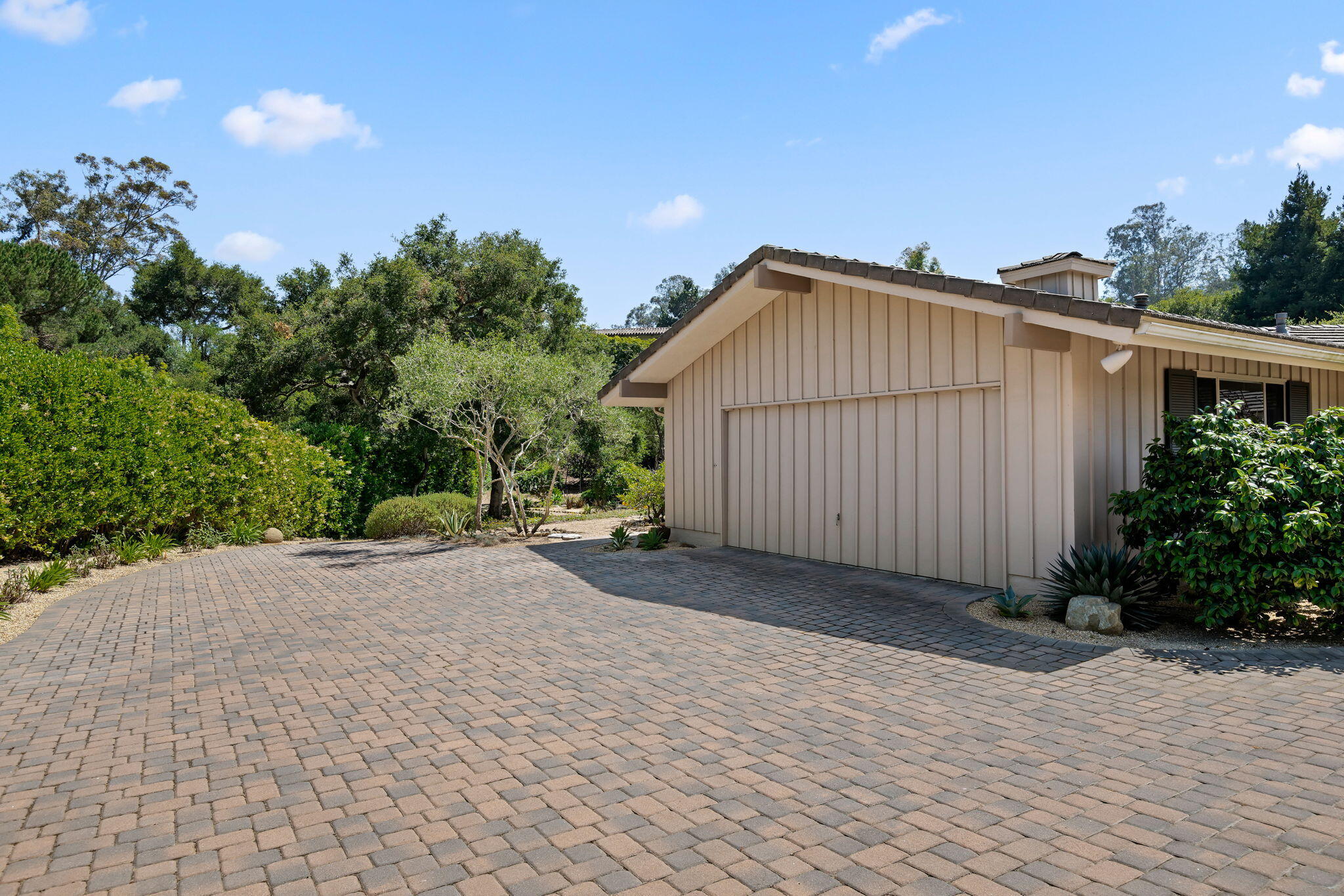 1163 Camino Viejo Road Montecito, CA 93108 - Photo 55 of 56 59-Garage