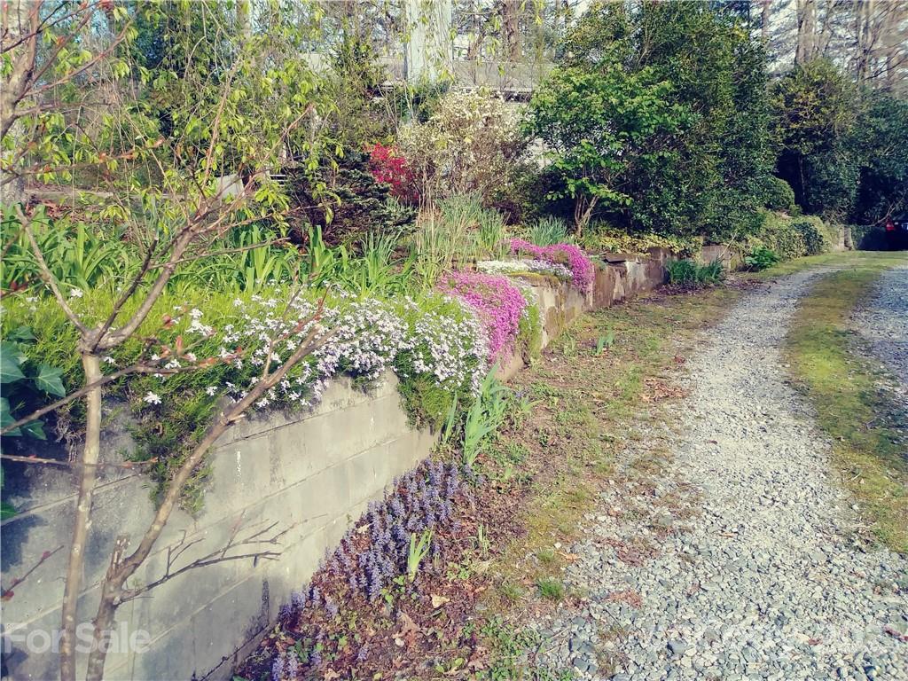 8260 East Fork Road Brevard, NC 28712 - Photo 38 of 42 Gallery Image 38