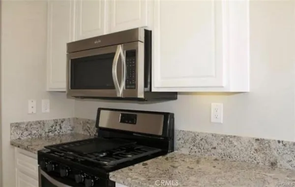 $3,300 | 1509 Solvay Aisle, Unit 125, Irvine, CA 92606