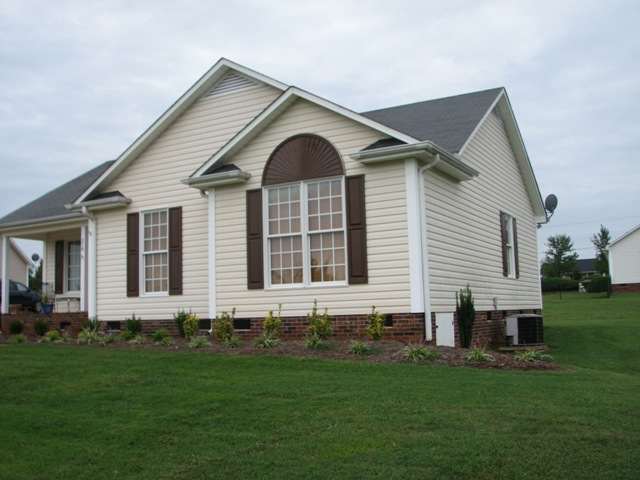 218 Paces Court Inman, SC 29349 - Photo 3 of 18