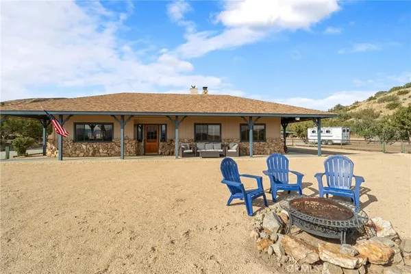 $1,225,000 | 6535 Juniper Crest Road, Agua Dulce, CA 91390