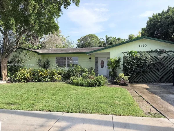 $525,000 | 4420 Northwest 16th Street, Lauderhill, FL 33313