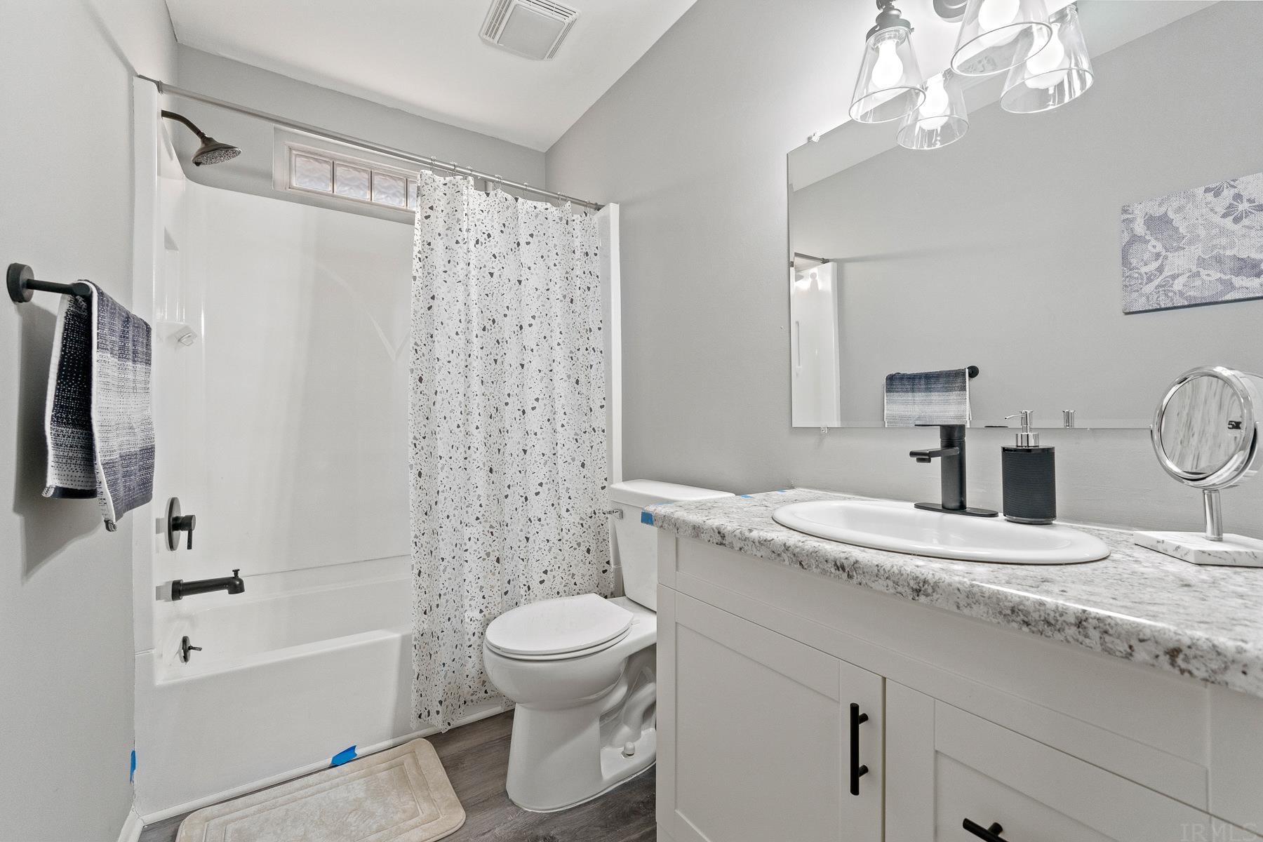 128 South Park Lane Butler, IN 46721 - Photo 11 of 29 Gallery Image 11