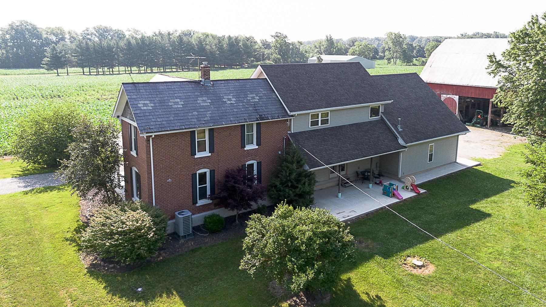 9201 Winters Road Roanoke, IN 46783 - Photo 2 of 36