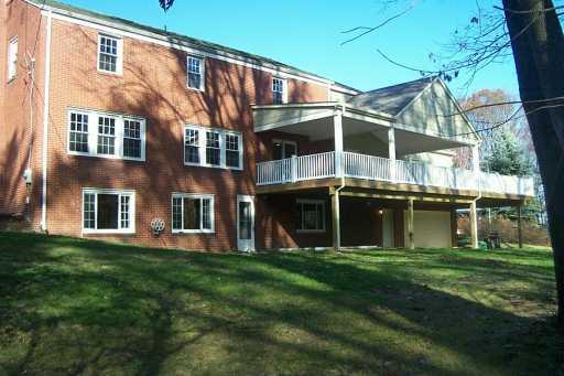 13 Winthrop Road Rosslyn Farms, PA 15106 - Photo 6 of 8 Other.