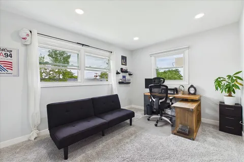$595,000 | 3425 Harris Drive, Northbrook, IL 60062