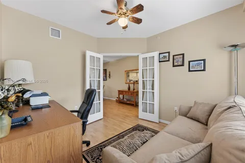 $270,000 | 4401 Crystal Lake Drive, Unit 101, Deerfield Beach, FL 33073