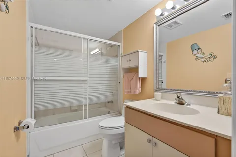 $270,000 | 4401 Crystal Lake Drive, Unit 101, Deerfield Beach, FL 33073