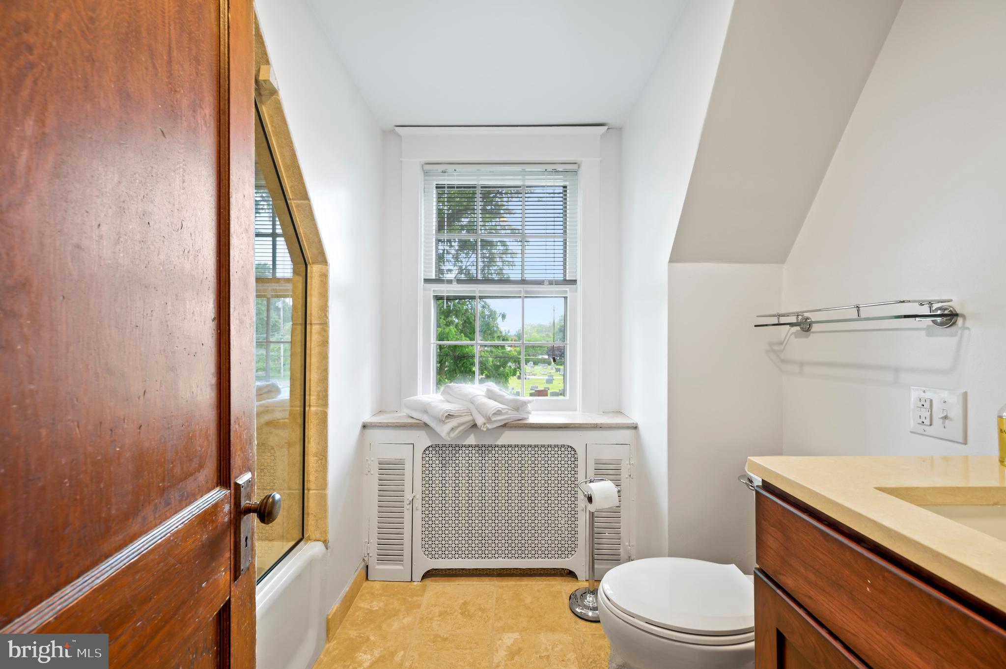 1149 Old Lancaster Road Berwyn, PA 19312 - Photo 29 of 39 Gallery Image 29