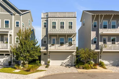 $1,295,000 | 549 Cooper Village Lane, Mount Pleasant, SC 29464