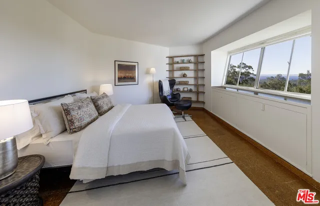 $5,595,000 | 1030 East Mountain Drive, Santa Barbara, CA 93108