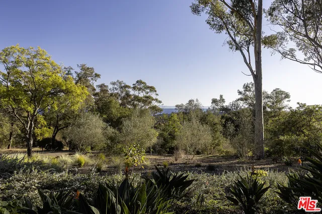 $5,595,000 | 1030 East Mountain Drive, Santa Barbara, CA 93108