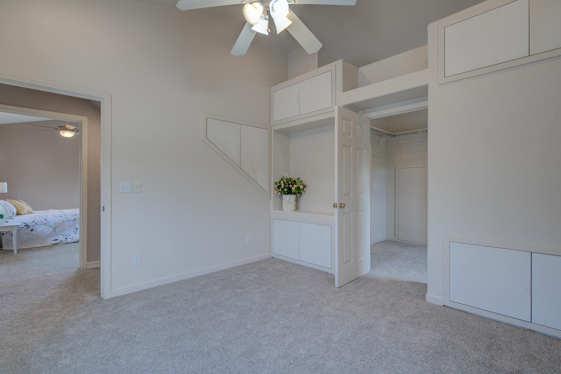 1208 Riviera Drive Redding, CA 96001 - Photo 33 of 39 a view of a livingroom with furniture and chandelier fan