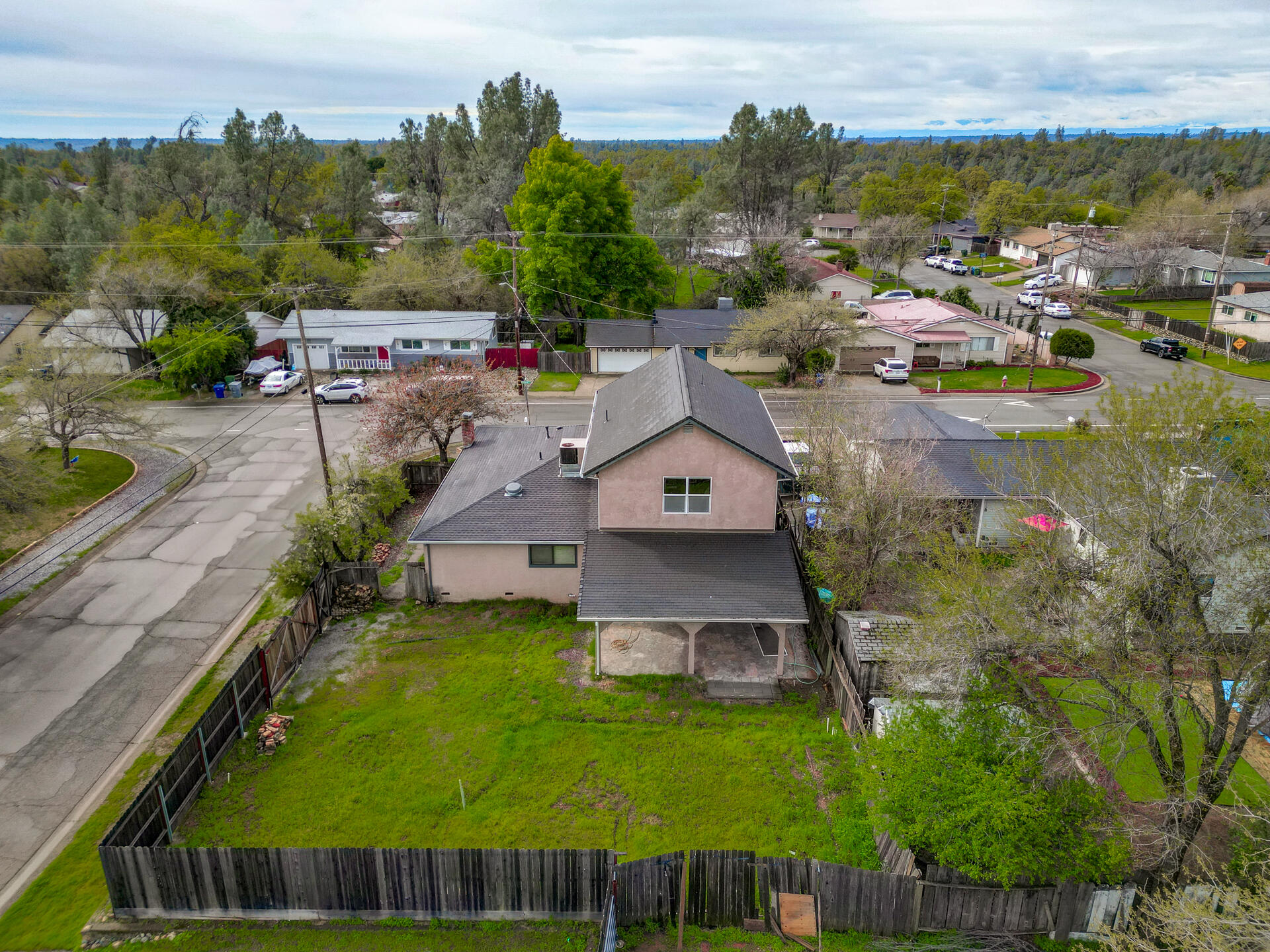 1208 Riviera Drive Redding, CA 96001 - Photo 36 of 39 an aerial view of residential houses with outdoor space and trees