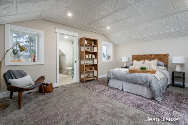 $449,000 | 10 1st Street, Stanwood, MI 49346