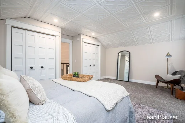 $449,000 | 10 1st Street, Stanwood, MI 49346