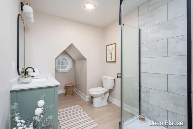 $449,000 | 10 1st Street, Stanwood, MI 49346