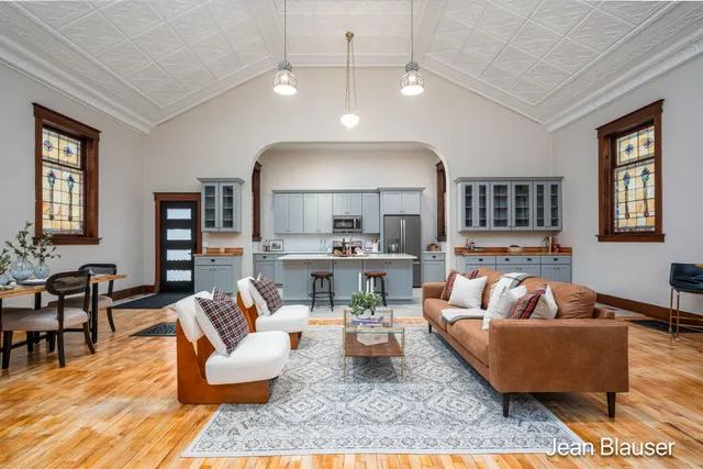 $449,000 | 10 1st Street, Stanwood, MI 49346